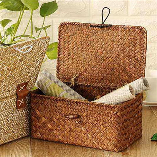 Handwoven Seagrass Basket with Lid — Coffee Brown