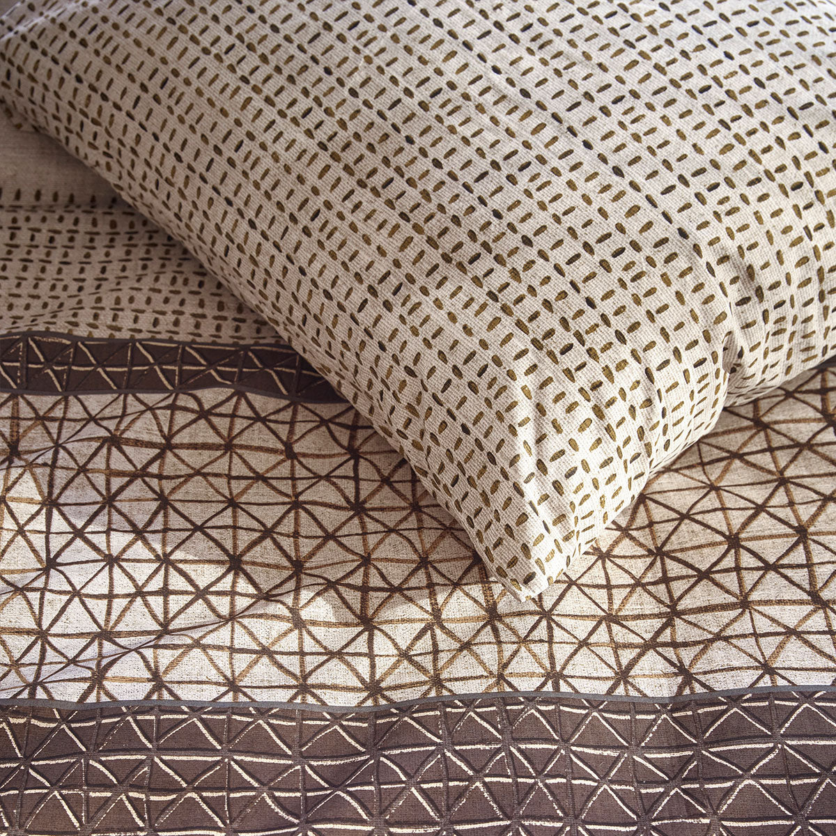 Artisan Inspired Natural Cotton Quilt Cover Set - Queen