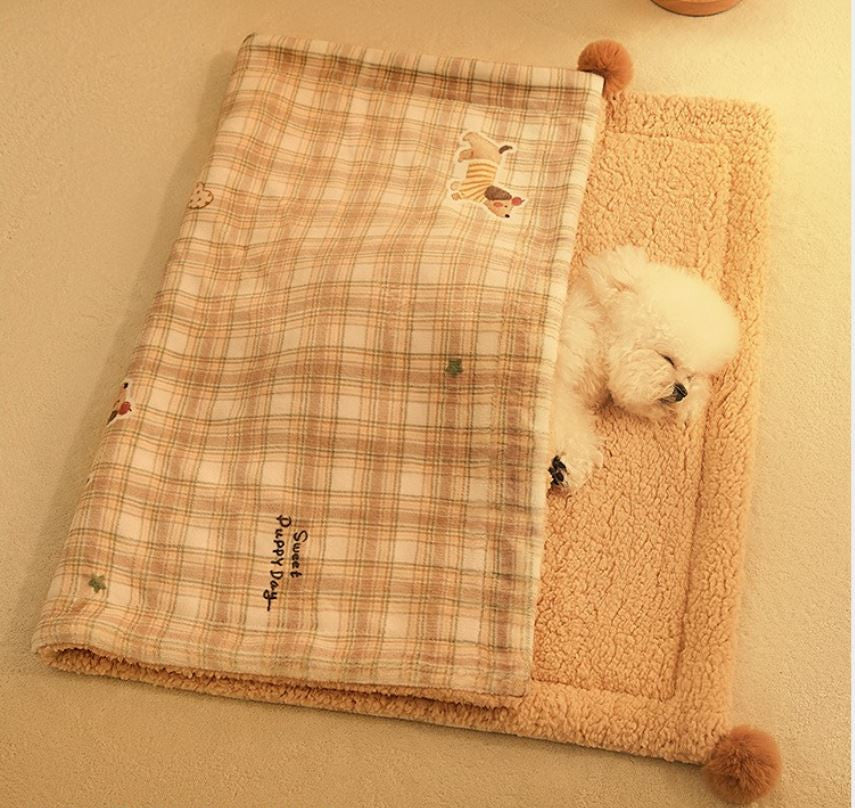 Plaid Puppy Premium Soft Fleece Dog Bed Mat/Quilt (L Size 70 x 50 CM) - All-Season Reversible Warm Cat Nap Pad